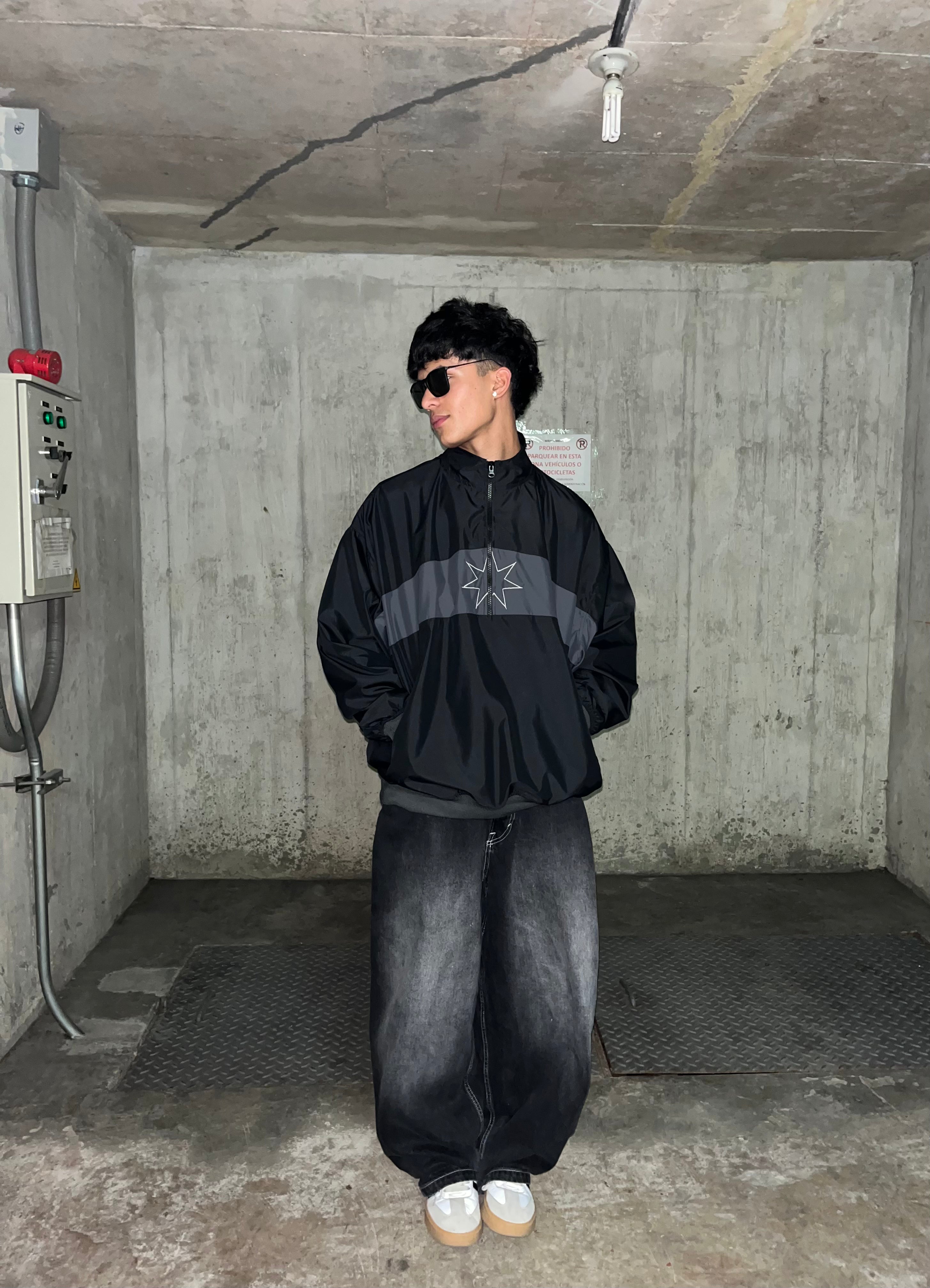 DFHOP CHAQUETA ROMPEVIENTOS