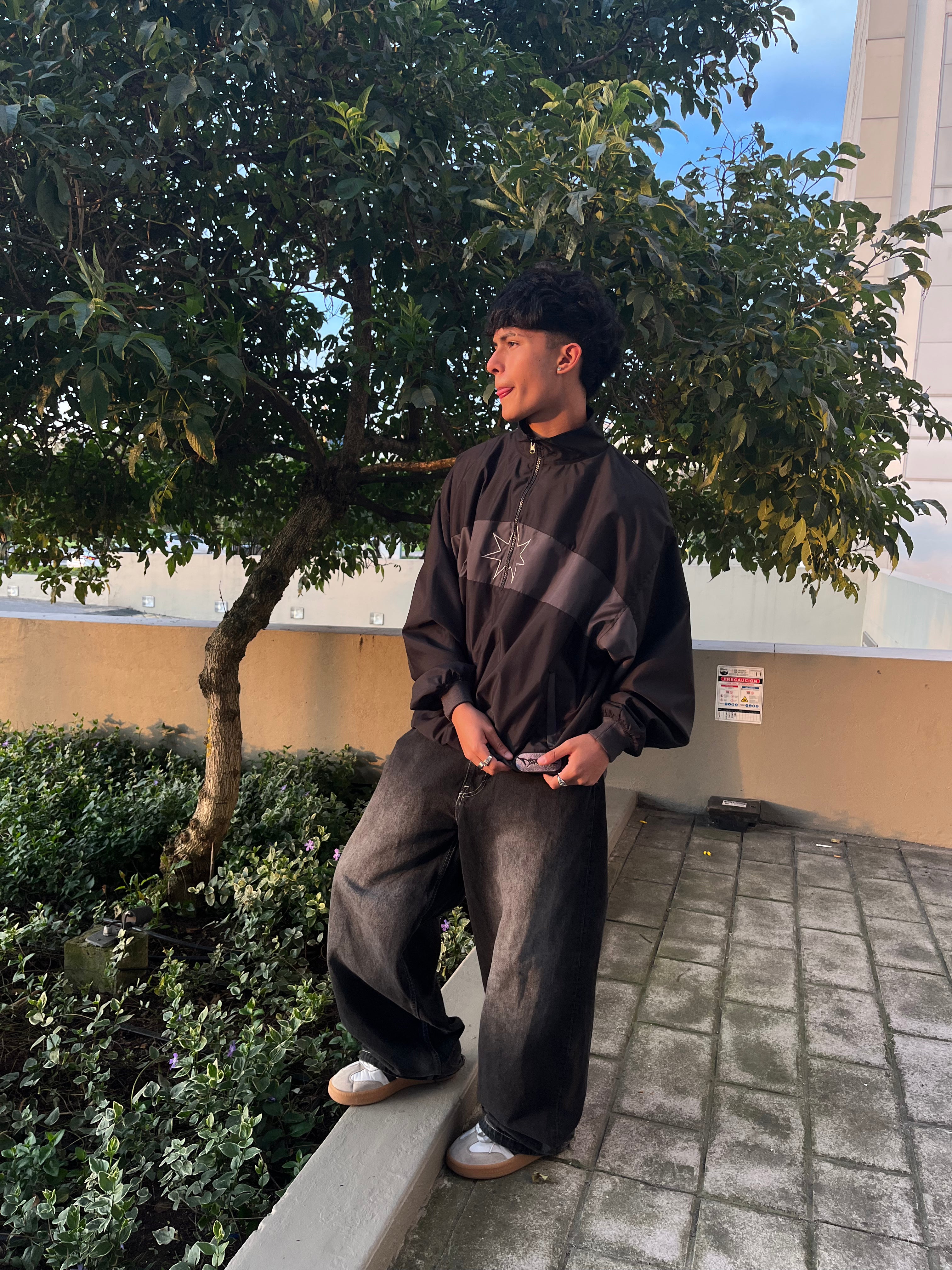 DFHOP CHAQUETA ROMPEVIENTOS